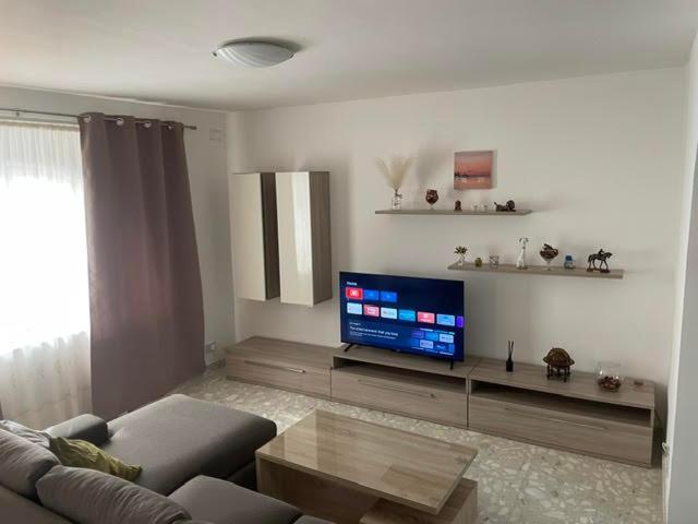 Spacious 3 Bedroom Apartment In The Heart Of St Julians San Ġiljan Buitenkant foto
