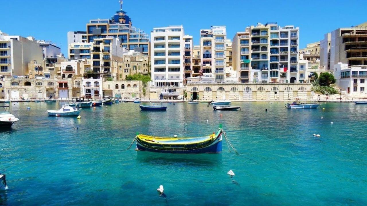 Spacious 3 Bedroom Apartment In The Heart Of St Julians San Ġiljan Buitenkant foto