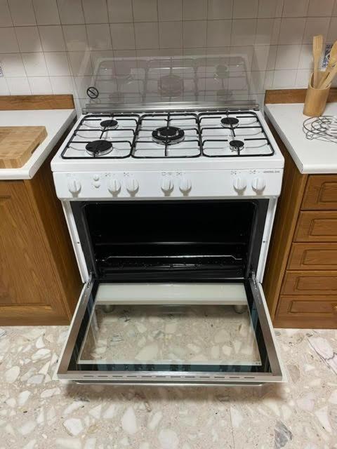 Spacious 3 Bedroom Apartment In The Heart Of St Julians San Ġiljan Buitenkant foto