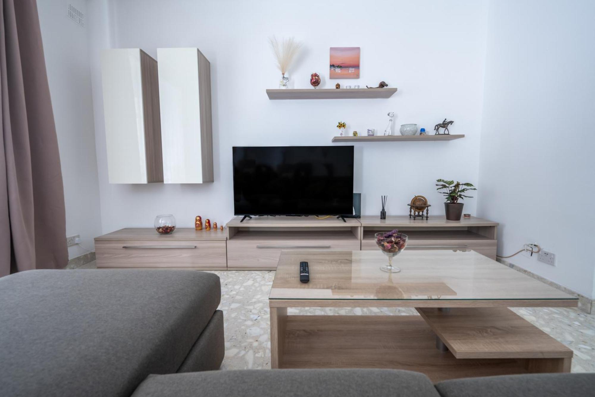 Spacious 3 Bedroom Apartment In The Heart Of St Julians San Ġiljan Buitenkant foto